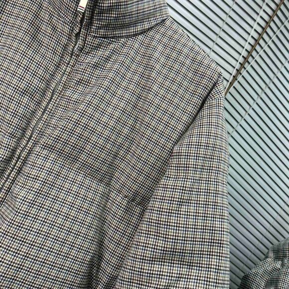 Thom Browne Reversible Quilted Houndstooth Down Jacket - Sage Green - Picture 5 of 9